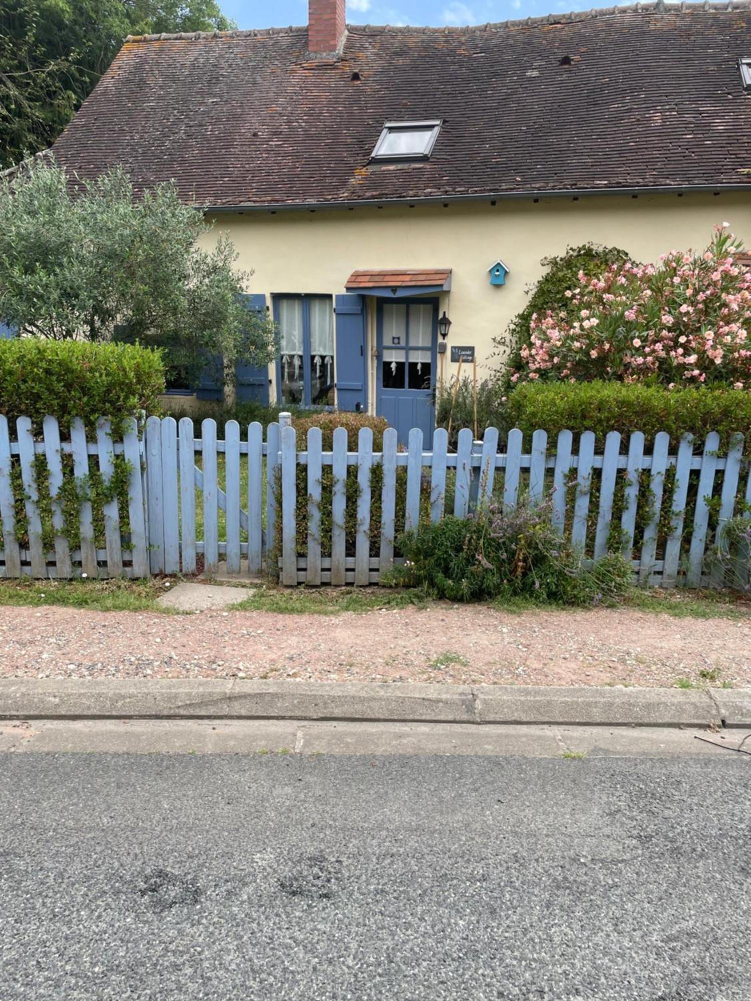 Lavender Cottage Chezelles  Dış mekan fotoğraf